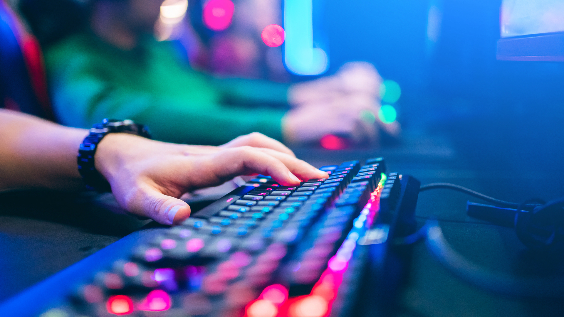 The Future of Gaming Keyboards: Beyond Performance to Immersive, Custom Experiences